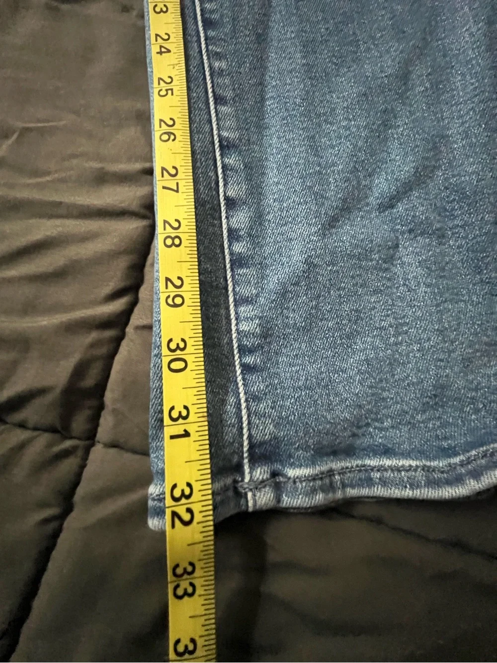 MOTHER denim • the kick it in fan favorite wash size 28 Like new - Picture 6 of 16